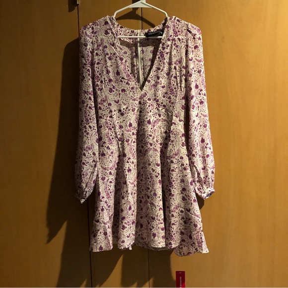 Sold - Picture 3 of 3